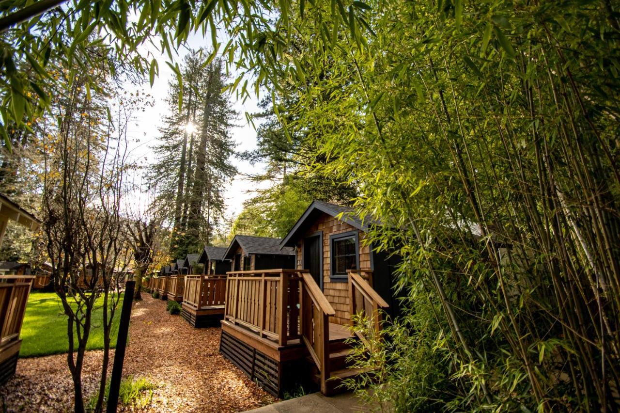 Dawn Ranch Hotel Guerneville Exterior photo