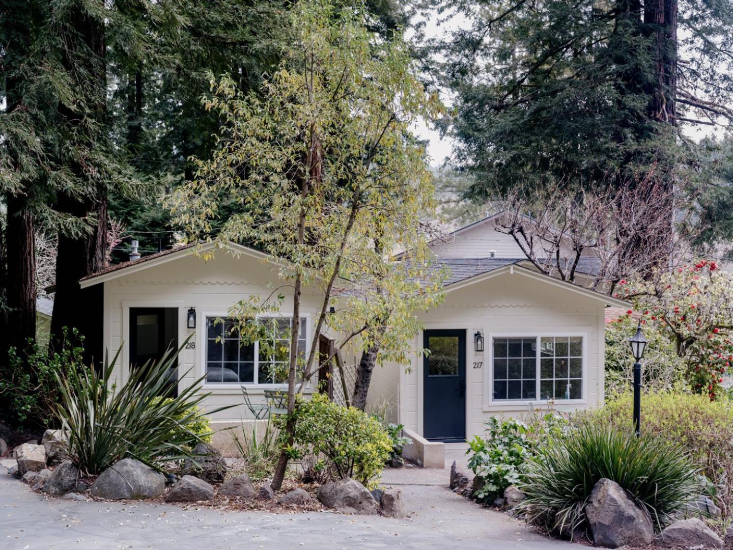 Dawn Ranch Hotel Guerneville Exterior photo